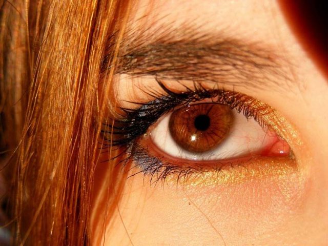 Интересни факти за хората с кафяви очи: какво ги отличава от другите