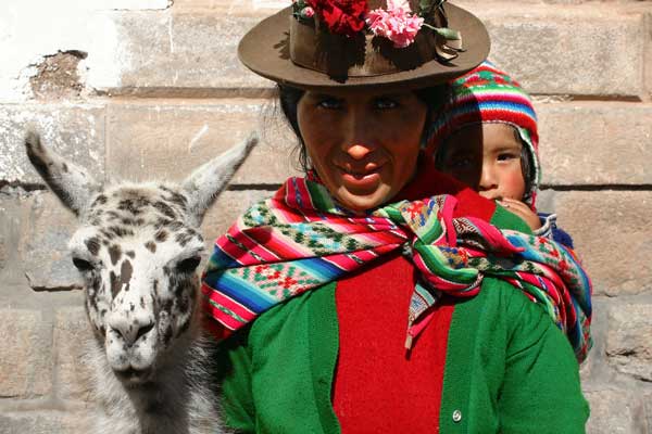 Перу-майка-и-дете