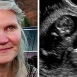 На 42 години тя забременяла с тризнаци, но по време на раждането се случило нещо невероятно!