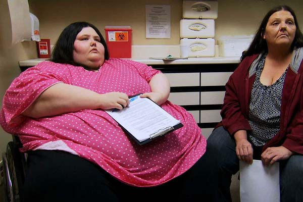 Лекарите съобщили на момичето че заради нейното тегло от 285