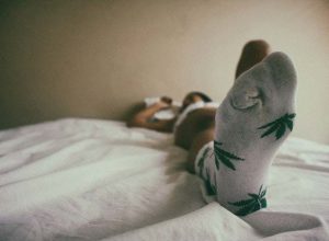 Ето защо е много полезно да спите с чорапи: