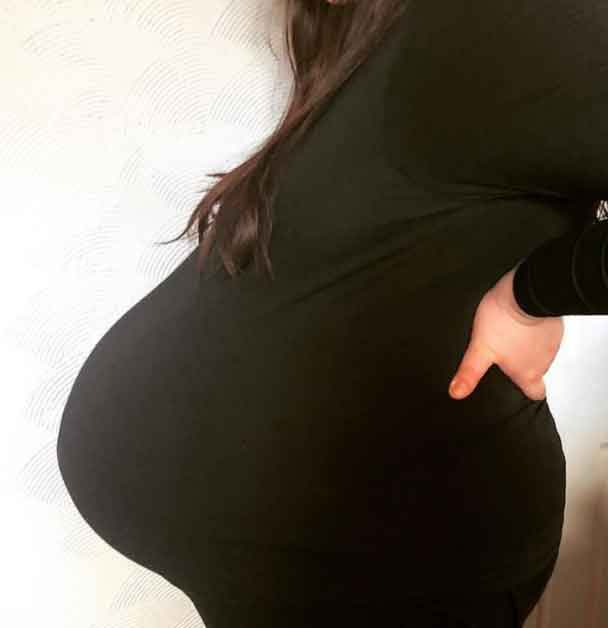 Жена очаквала да роди близнаци, но ражда момиче с рекордно тегло!