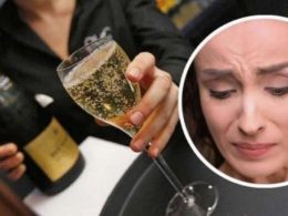 Учените установиха нервните жени трябва да пият шампанско ежедневно