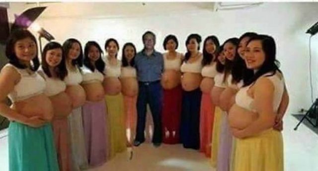Майстор! Този мъж има 13 съпруги, всички забременели по едно и също време и в един месец