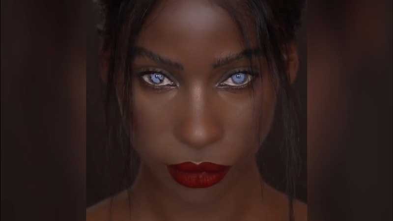 Очите на модела Джалисия Найтингейл от остров Барбадос са толкова