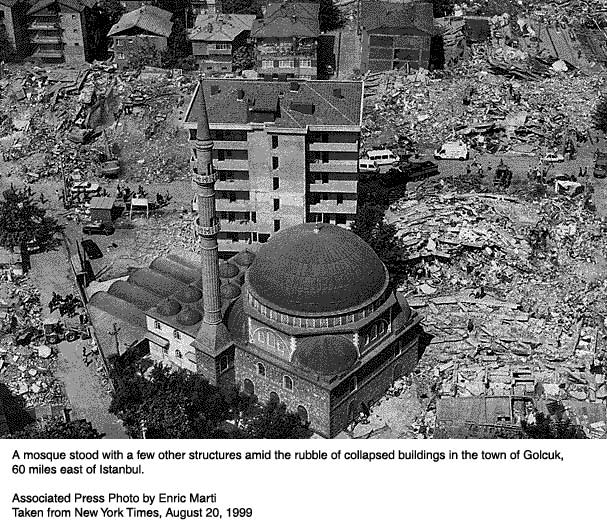Мнозина помнят снимки от Централна Италия след смъртоносното земетресение през