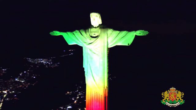 В чест на България: статуята на Исус в Рио грейна в бяло, зелено, червено