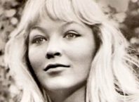 Марина Влади